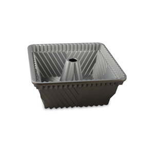 Kalup tamno sive boje za uglati kuglof Nordic Ware Square, 2,4 l