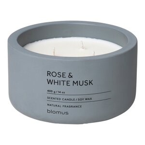 Mirisna svijeća od sojinog voska vrijeme gorenja 25 h Fraga: Rose and White Musk – Blomus