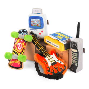 Poklon set igračaka za psa 90s Classics 5 kom - P.L.A.Y.