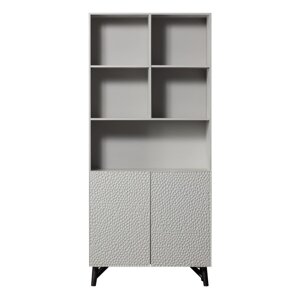 Svijetlo siva biblioteka od masivnog manga 90x200 cm Carved – BePureHome