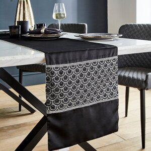Nadstolnjak od mikrosatena 32x220 cm Deco Sequin – Catherine Lansfield