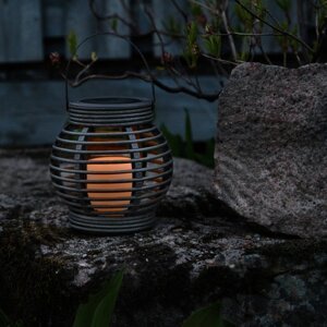 Smeđa solarna LED lampa prikladna za eksterijer Star Trading Rotanga, visina 16 cm