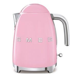 Ružičasti električni čajnik SMEG