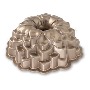 Kalup za tortu Nordic Ware Blossom, 2,4 l