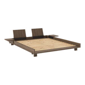 Smeđi bračni krevet od masivnog bora s podnicom 160x200 cm Social – Karup Design